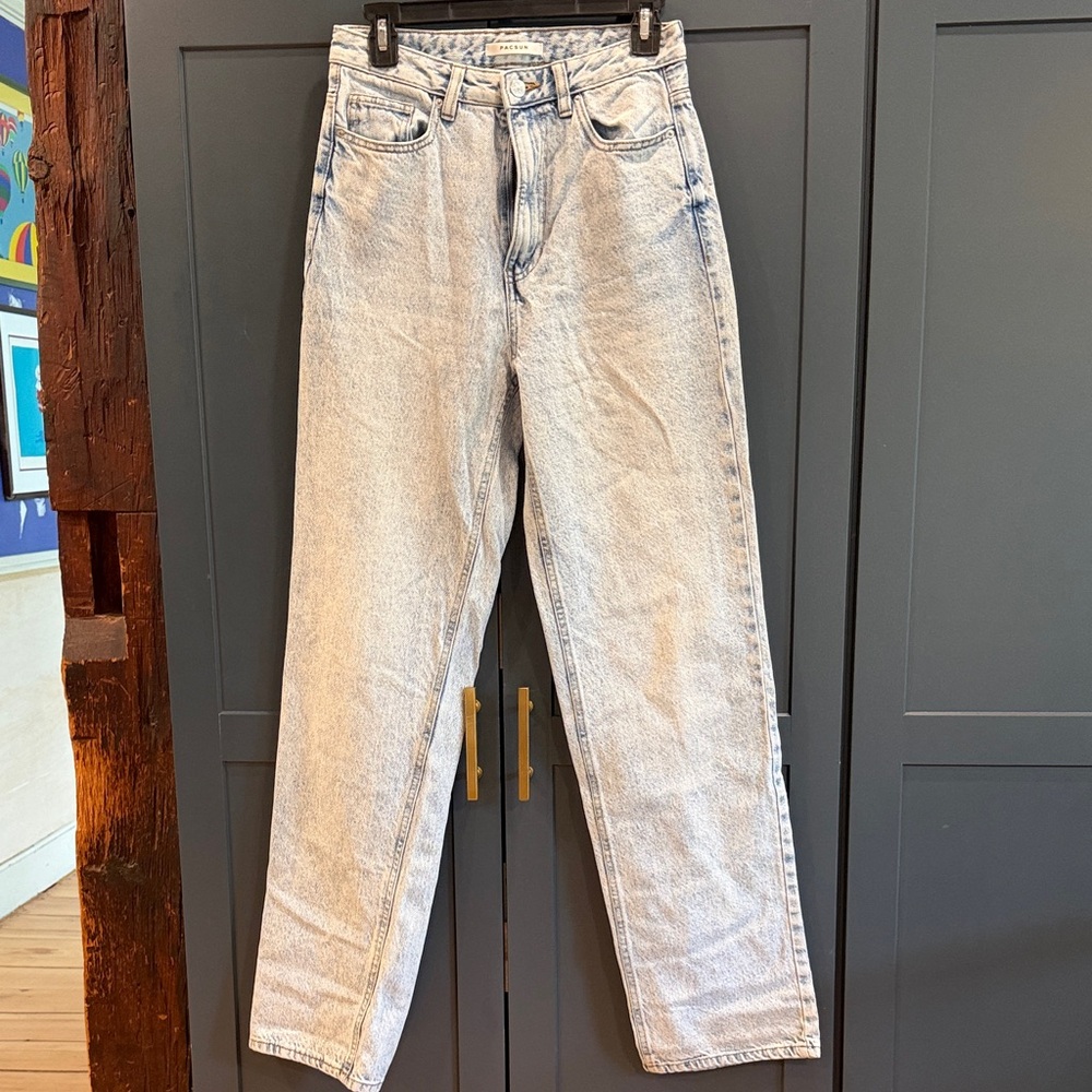 PacSun Light Blue High-Rise Relaxed Boyfriend Jeans